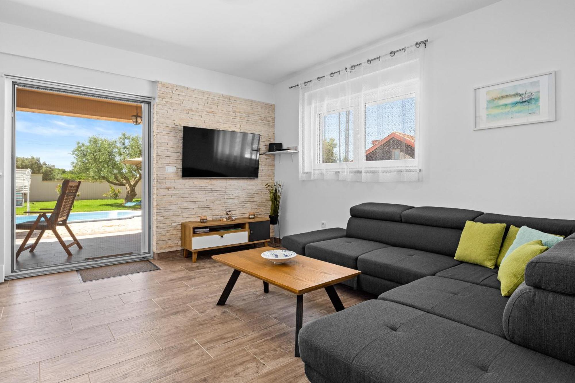 Villa Sunny Olive Peroj Εξωτερικό φωτογραφία