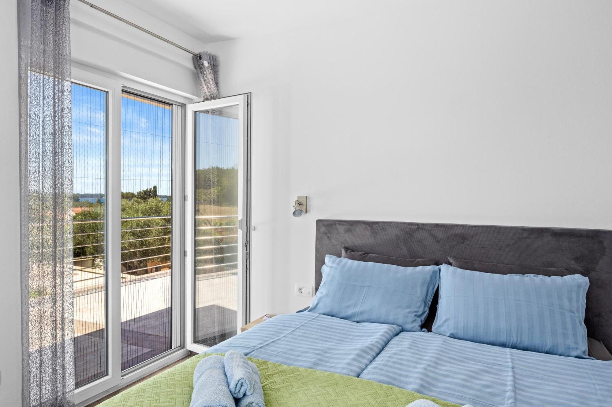 Villa Sunny Olive Peroj Εξωτερικό φωτογραφία