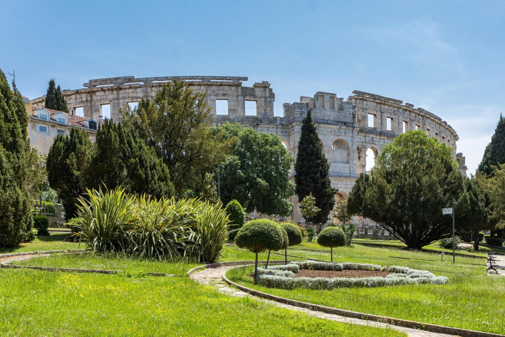 Villa Sunny Olive Peroj Εξωτερικό φωτογραφία