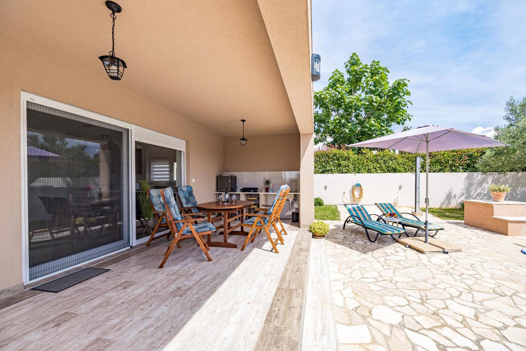 Villa Sunny Olive Peroj Εξωτερικό φωτογραφία